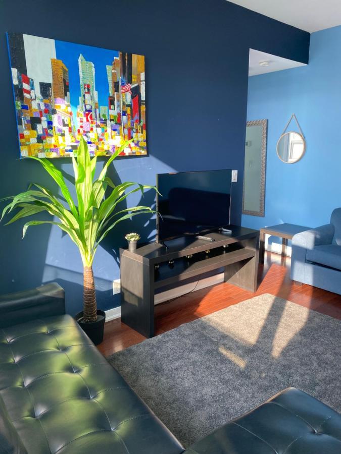 Stylish Condos Торонто Экстерьер фото